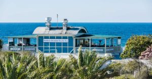 Bud & Alley’s Waterfront Restaurant Receives Golden Spoon Hall Of Fame Award