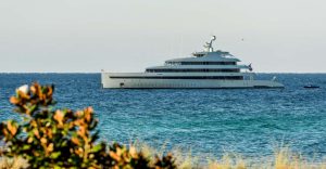 $100 Million Yacht “Savannah” Anchors In South Walton