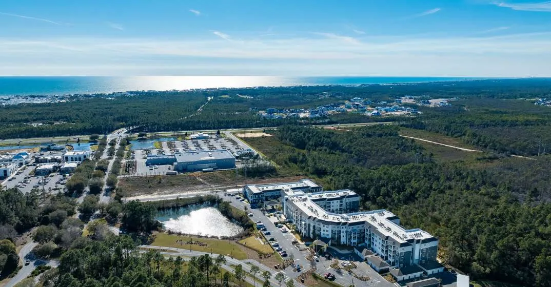 Enjoy Resort-Style Senior Living In South Walton At Watersound Fountains