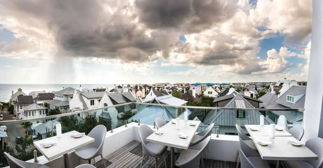 Pescado Seafood Grill & Rooftop Bar Serving Sunday Brunch